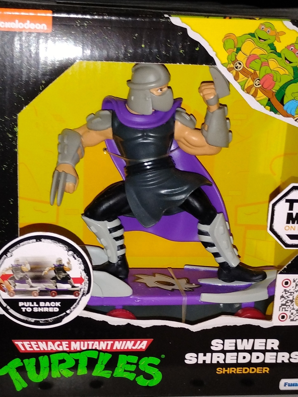 Teenage Mutant Ninja Turtles Shredder Pull-Back Skate Toy